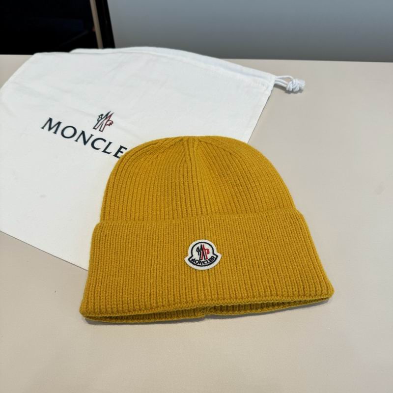 Moncler hat 112411